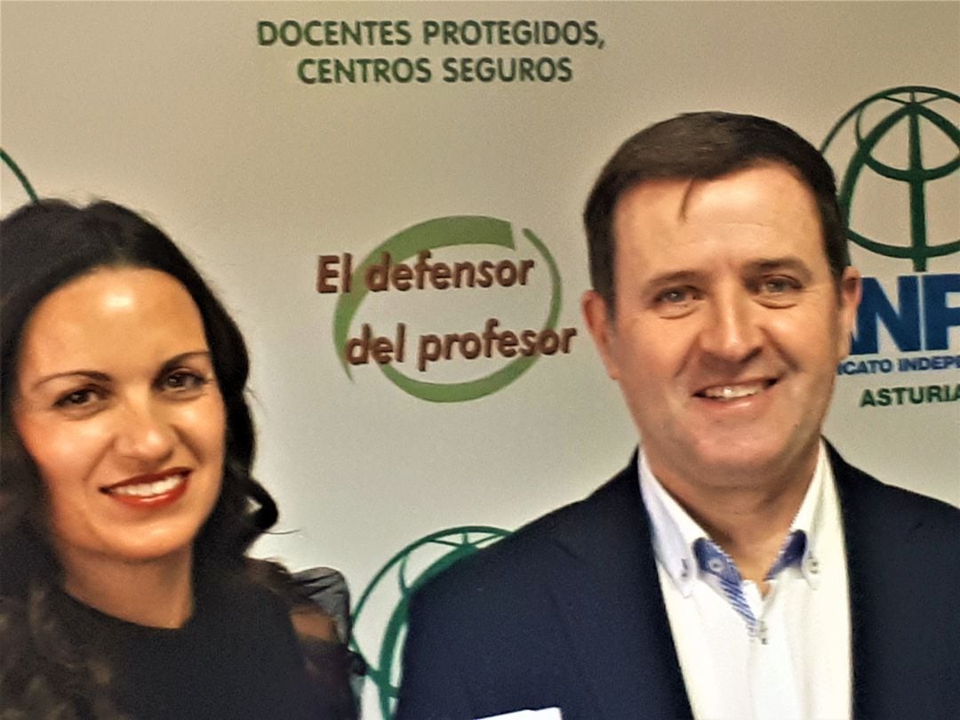 Monserrat Fernández es la coordinadora del Defensor del Profesor, que ha presentado el informa 2017-18 junto al secretario general de ANPE, Gumrsindo Rodríguez