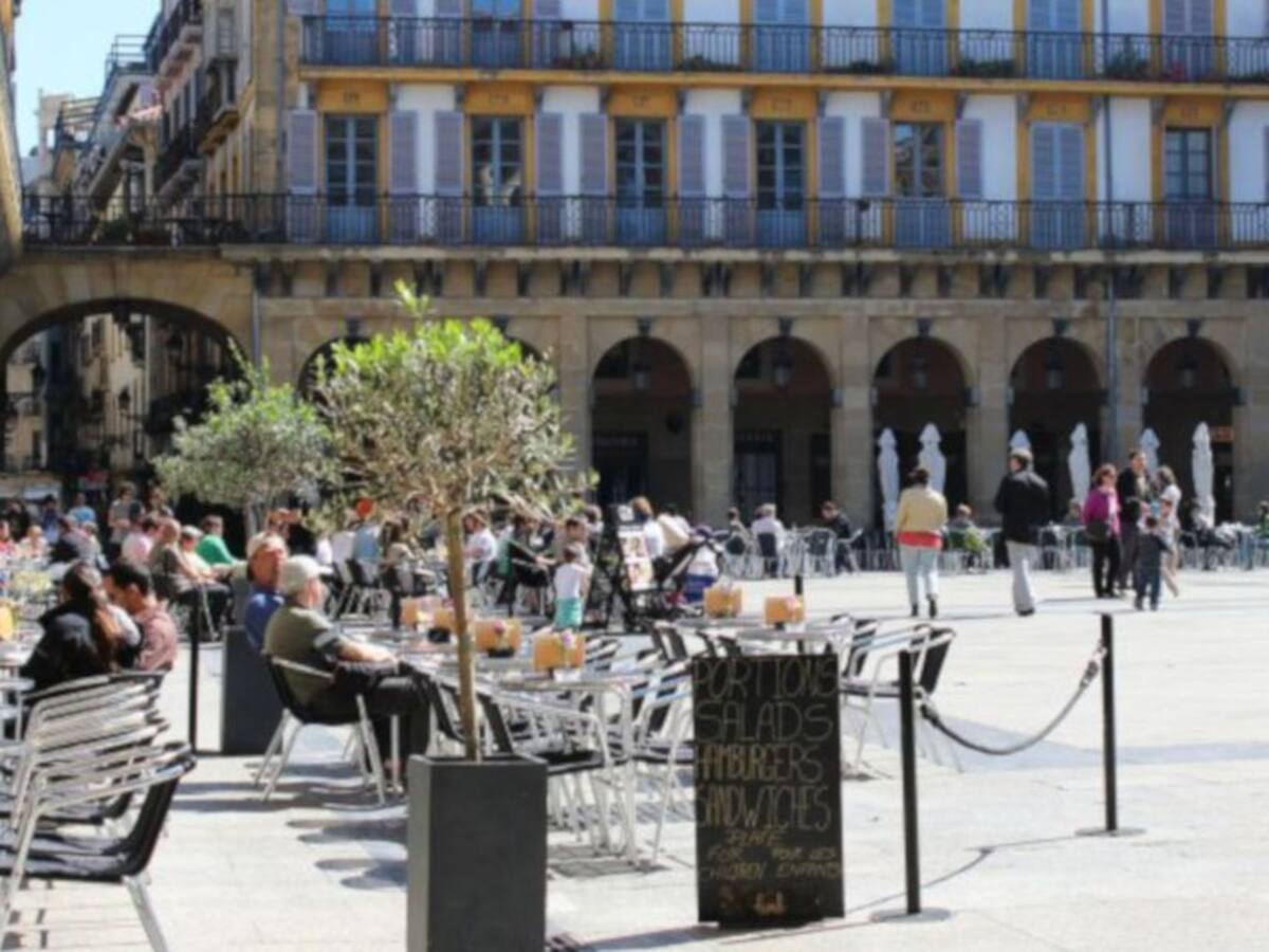 El Ayuntamiento de San Sebastián permitirá ampliar las terrazas