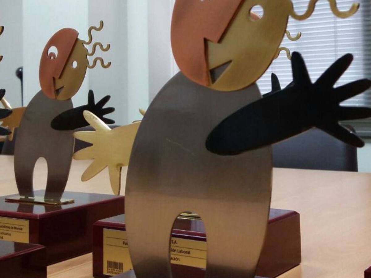 Cruz Roja entrega sus primeros Premios por la Inclusión laboral
