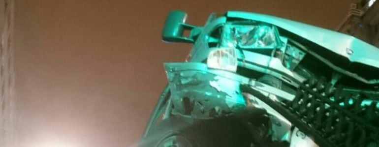 Así quedó el microbús