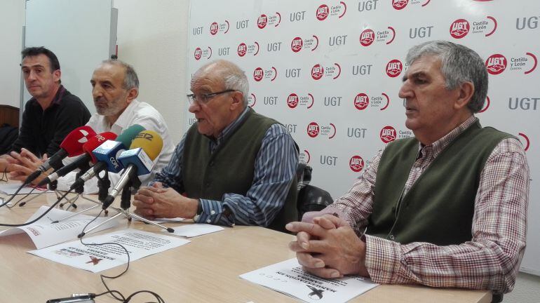 Los responsables de las federaciones de jubilados y penionistas de UGT y CCOO
