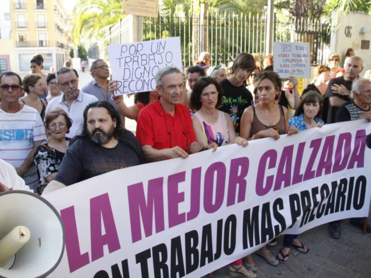 Concentración en Elda durante la gala de la Mejor Calzada de España 2017