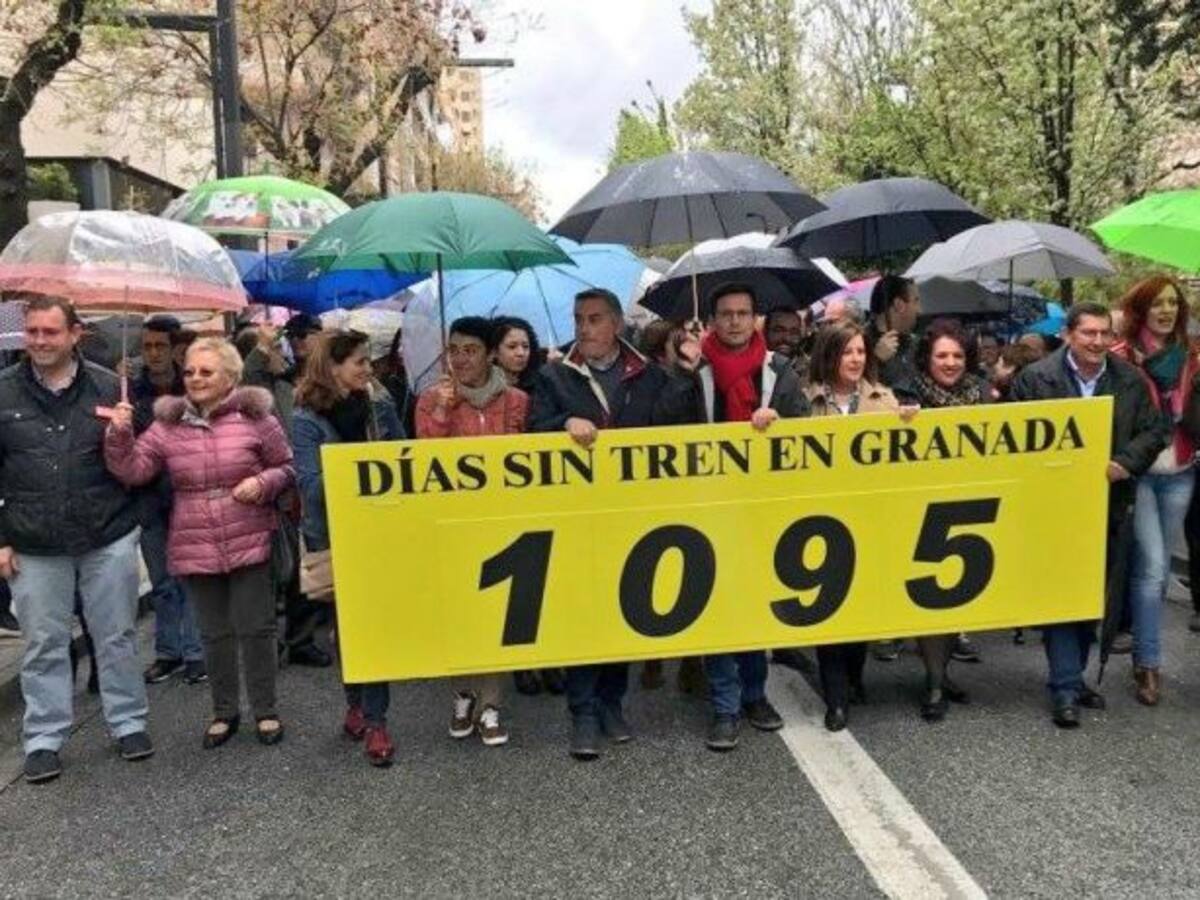 Nueva movilización para pedir el tren en Granada