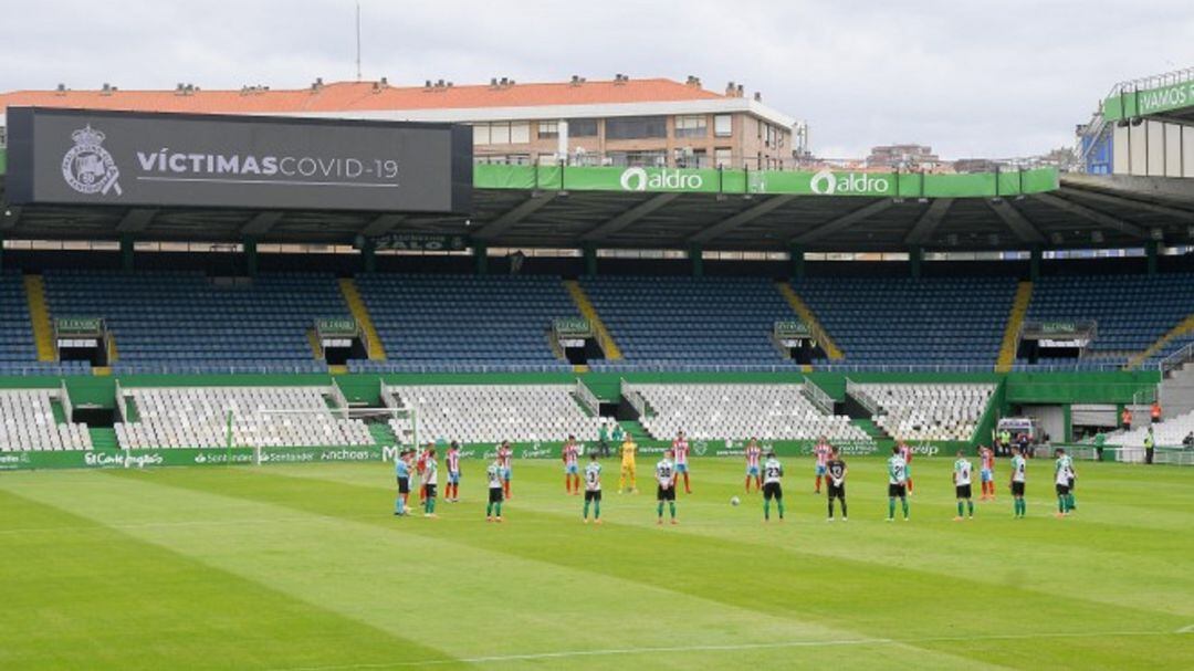 El Racing - Lugo de la temporada pasada, disputado a puerta cerrada