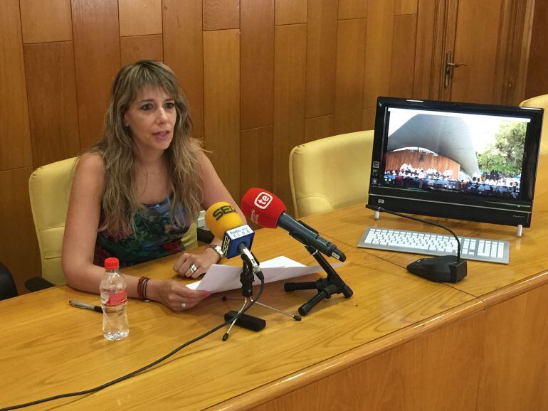 Belén Alvarado, edil de Relaciones con las Universidades