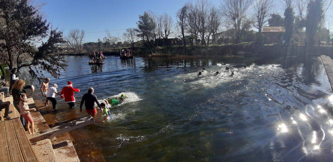 Baño en el Bullaque a su paso por El Robledo