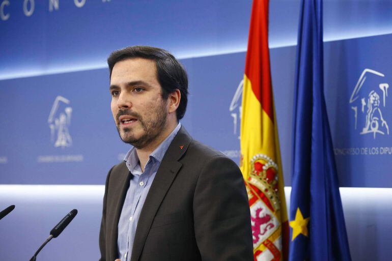 El coordinador federal de Izquierda Unida, Alberto Garzón, durante su comparecencia ante los medios en el Congreso de los Diputados