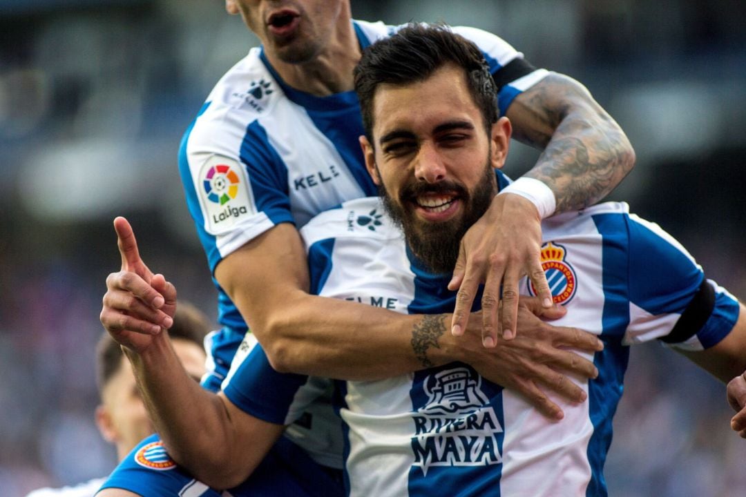 Borja Iglesias celebra su gol. 