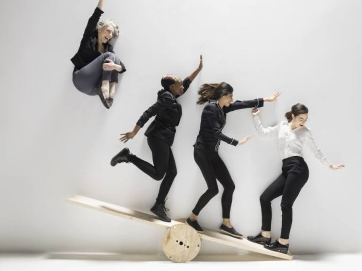 Elisa Sanchis, María Elena Simón y Margarita Ramón-Borja, ganadoras de la XX edición de los Premios Isabel Ferrer