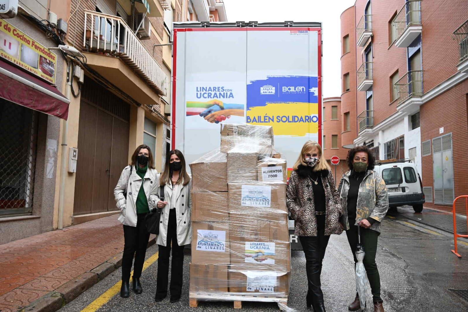 Recogida de material para Ucrania en Linares.