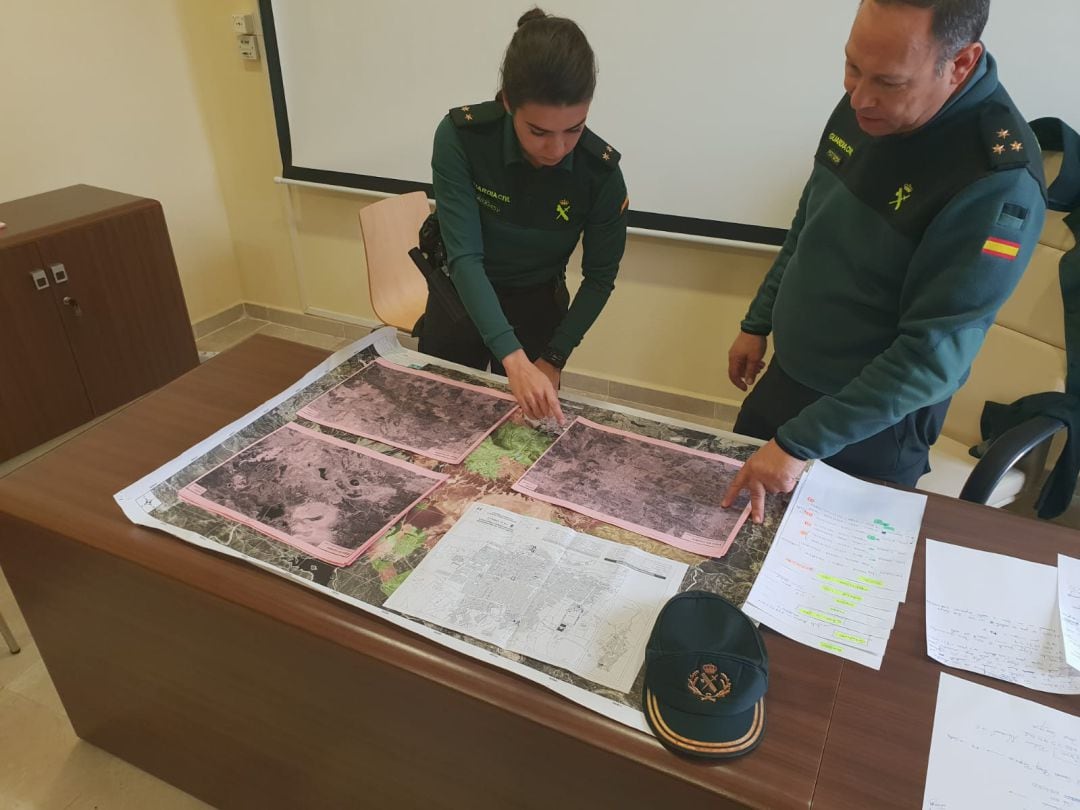 Capitán Antonio Jiménez y Teniente María Molina, coordinadores del operativo de búsqueda