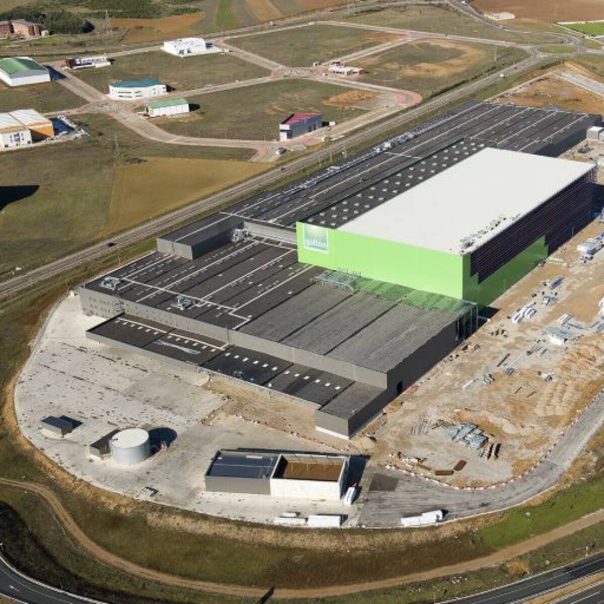 Gullón confirma la contratación de 150 trabajadores en Palencia en un periodo de tres años