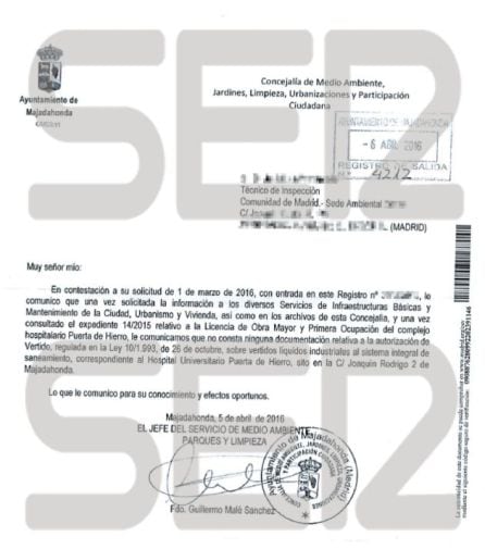 Comunicación del Ayuntamiento de Majadahonda en el que admite que el Hospital Puerta de Hierro no contaba con la Licencia de Vertidos Residuales