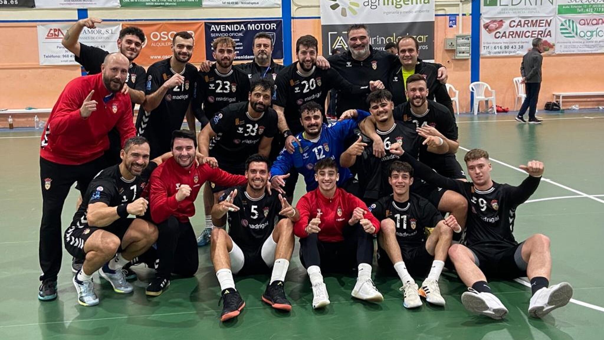 El Bm. Elda - C.E.E. recupera el liderato