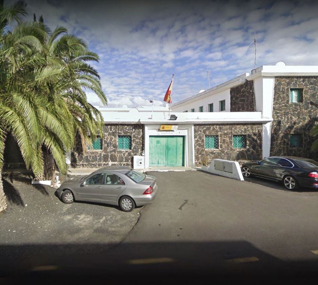 Puesto de la Guardia Civil de Yaiza.