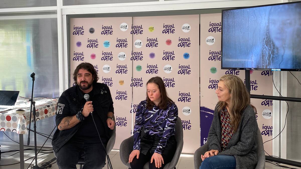 Cristina Lago y Eva García nos habla de Piel con piel de Antonio Orozco