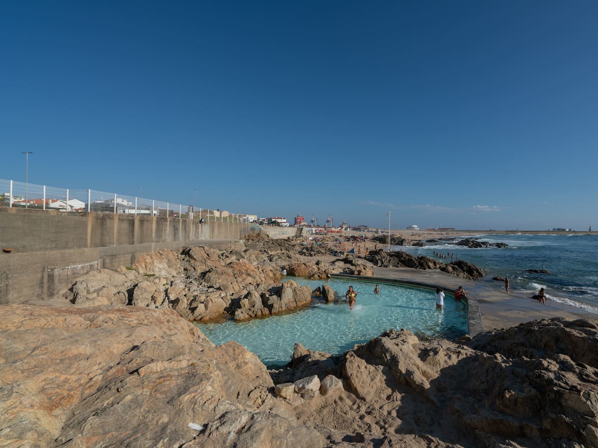 Una experta en piscinas dice cuál es su favorita: está muy cerca de España, en Oporto