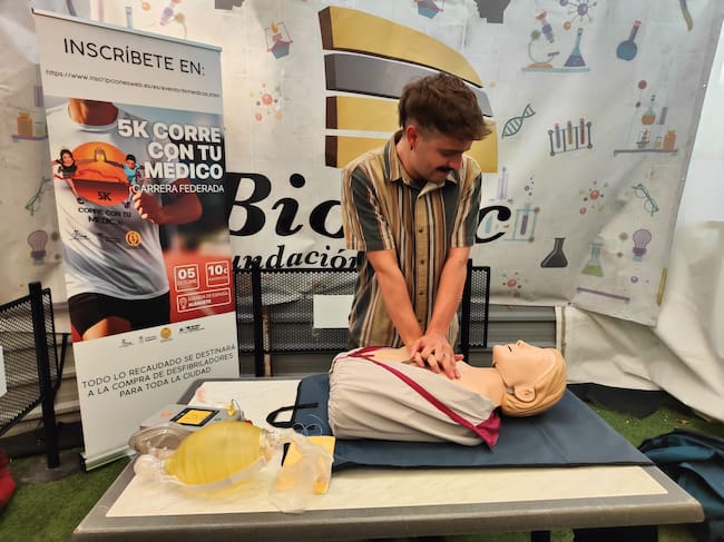 Uno de los árbitros que se ha formado en este curso de RCP