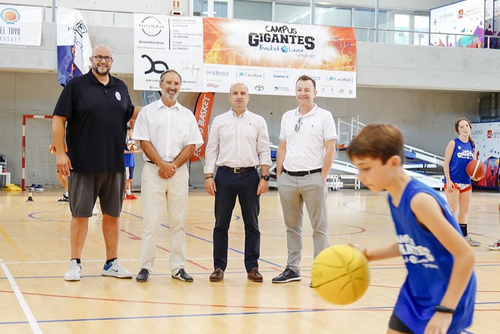 El Campus Basket Lovers by Endesa de Gigantes del Básket ha visitado Almería por primera vez.