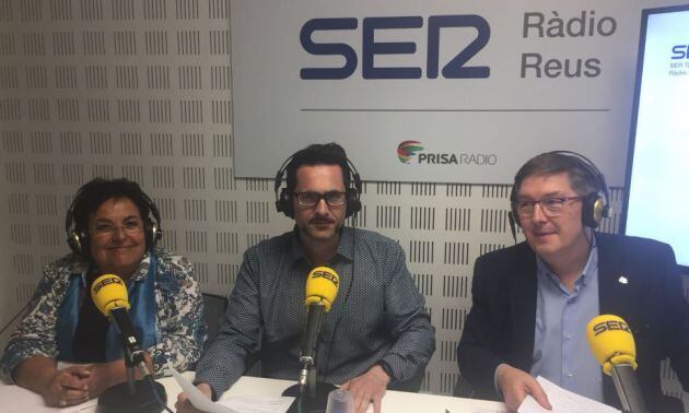 Ambdós candidats amb el director del programa "soroll", en Jordi Cartañá.