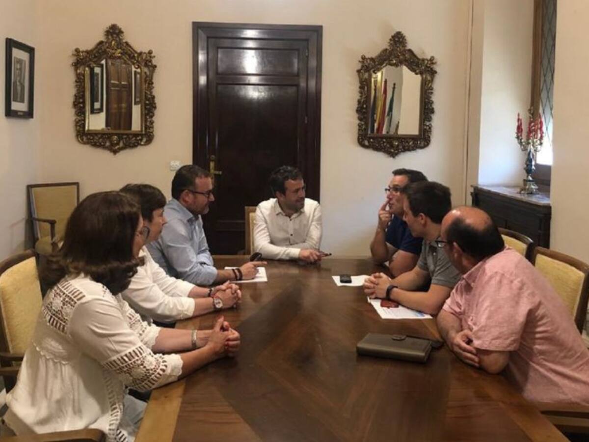 Tres años esperando reunión con el Alcalde