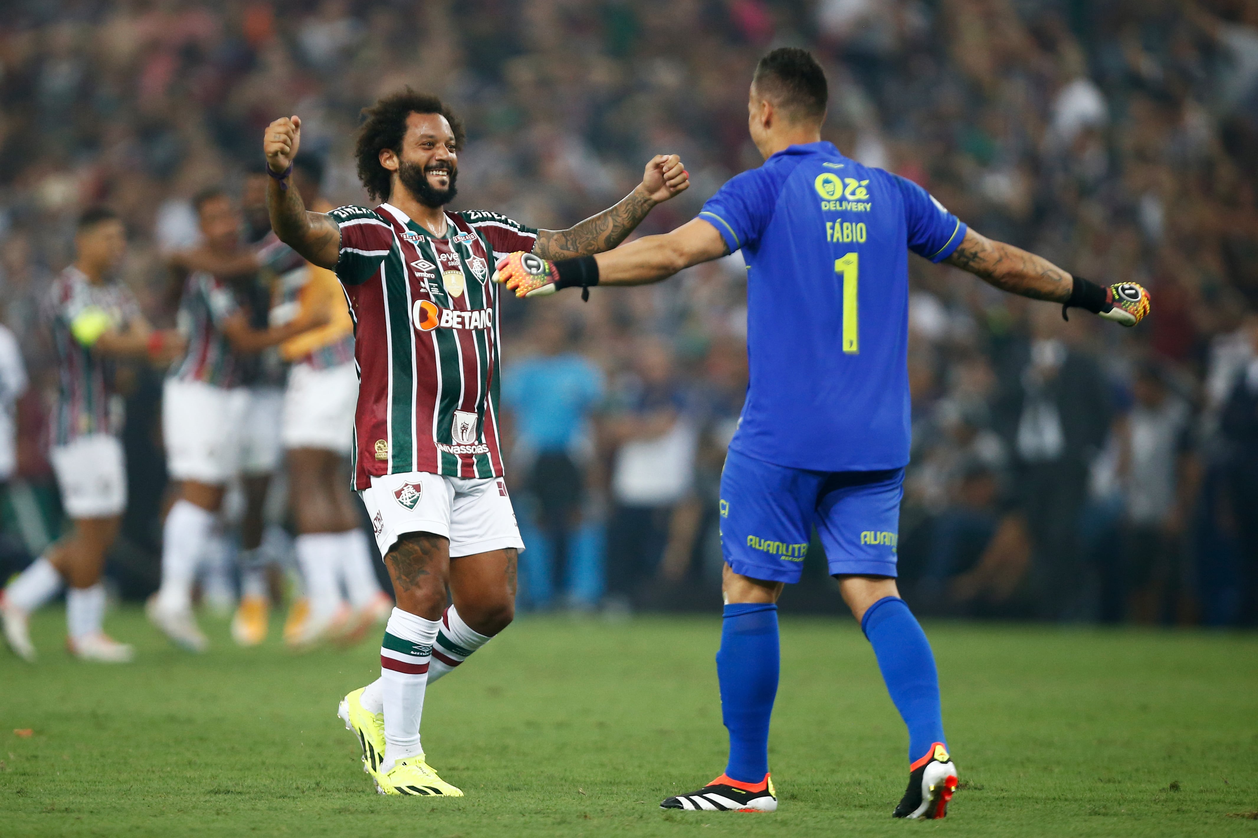 Marcelo celebra un título con Fluminese, uno más en su amplio palmarés. (Photo by Wagner Meier/Getty Images)