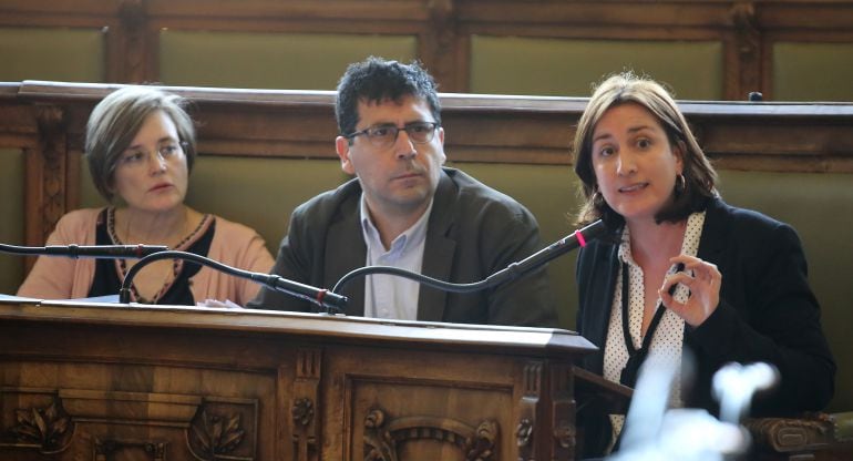 Concejales de Valladolid Toma La Palabra en un pleno municipal