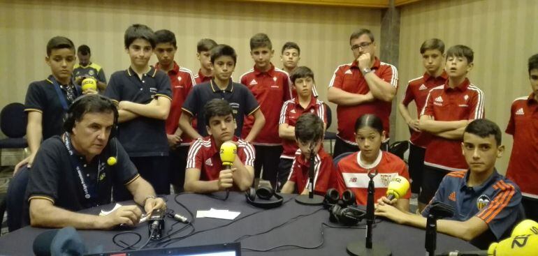 Niños del Sevilla, del Valencia y del Celta nos cuentan su experiencia en el torneo internacional de La Liga Promises