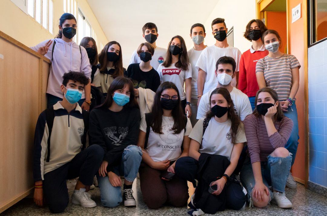 Alumnos del taller de cine del colegio de San Roque durante el rodaje del cortometraje &quot;DM&quot;.