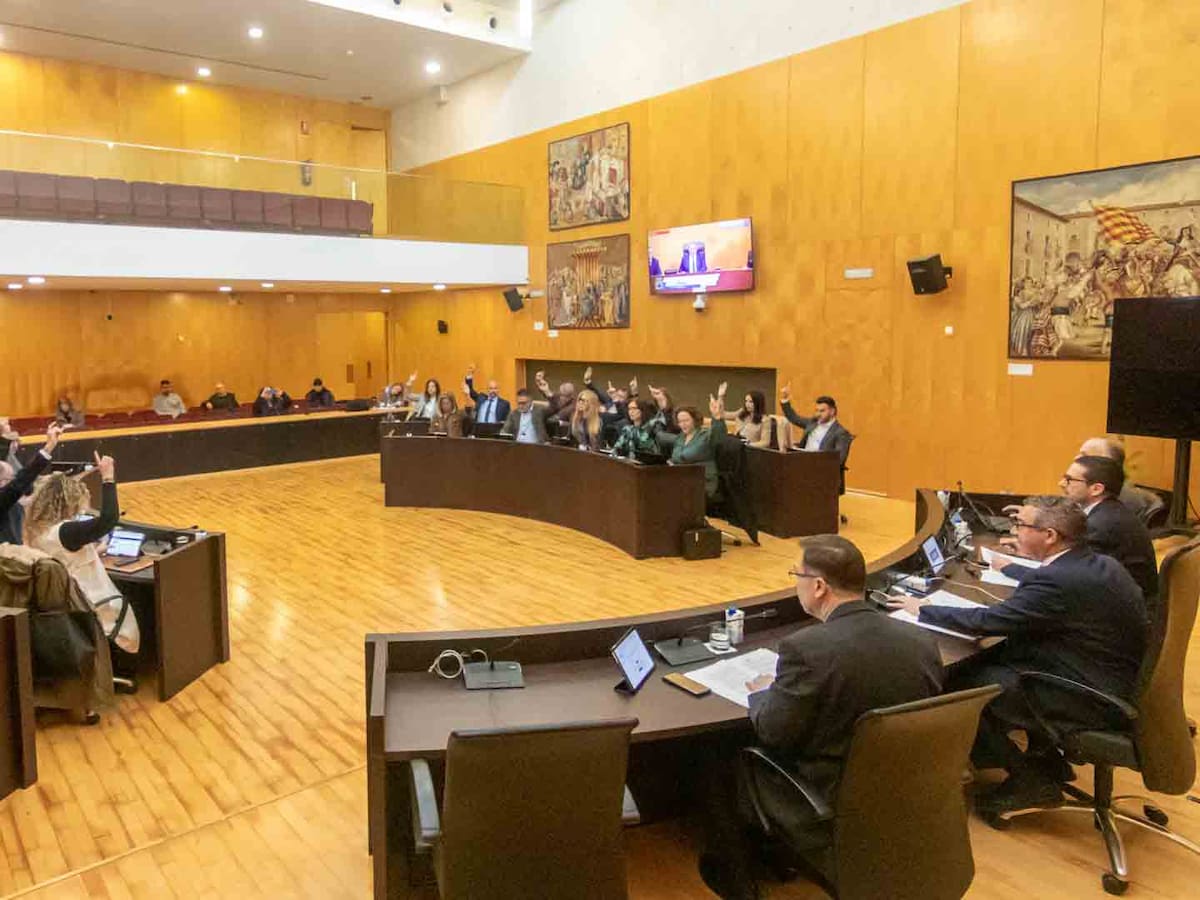 El Pleno de Benidorm da luz verde al pago por Serra Gelada