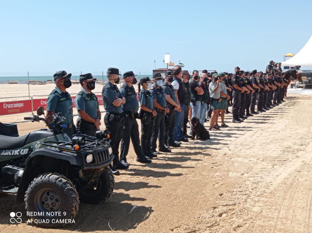 Efectivos de la Guardia Civil el primer día de carreras