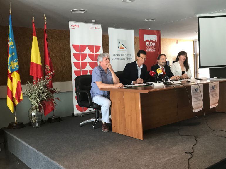 En estas jornadas de la Sede Universitaria, se impartirán cursos sobre innovación educativa, recursos y experiencias para aplicar en el aula de manera directa