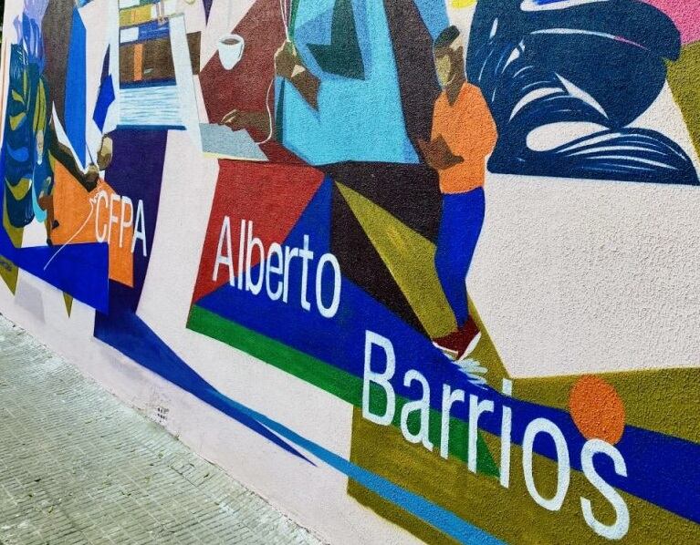 Mural en el Centro de Formación de Adultos &quot;Profesor Alberto Barrios&quot;