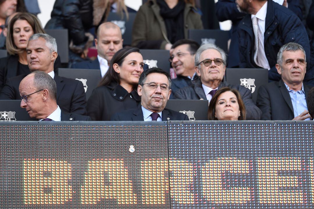 Bartomeu en el palco del Barcelona