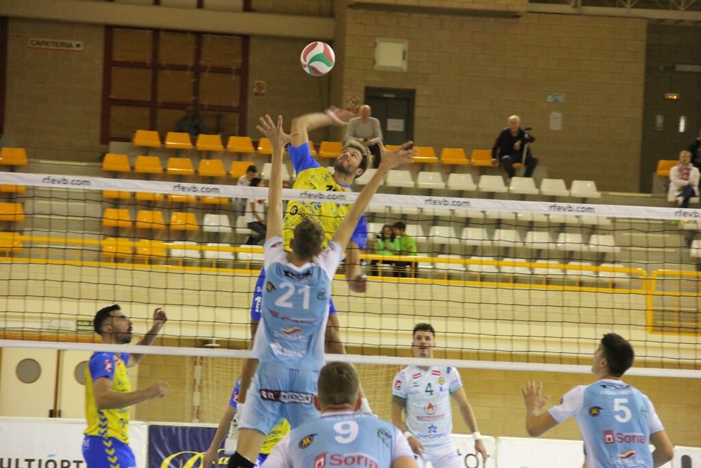 Guaguas frenó a los celestes pese al buen inicio de partido del Río Duero Soria.