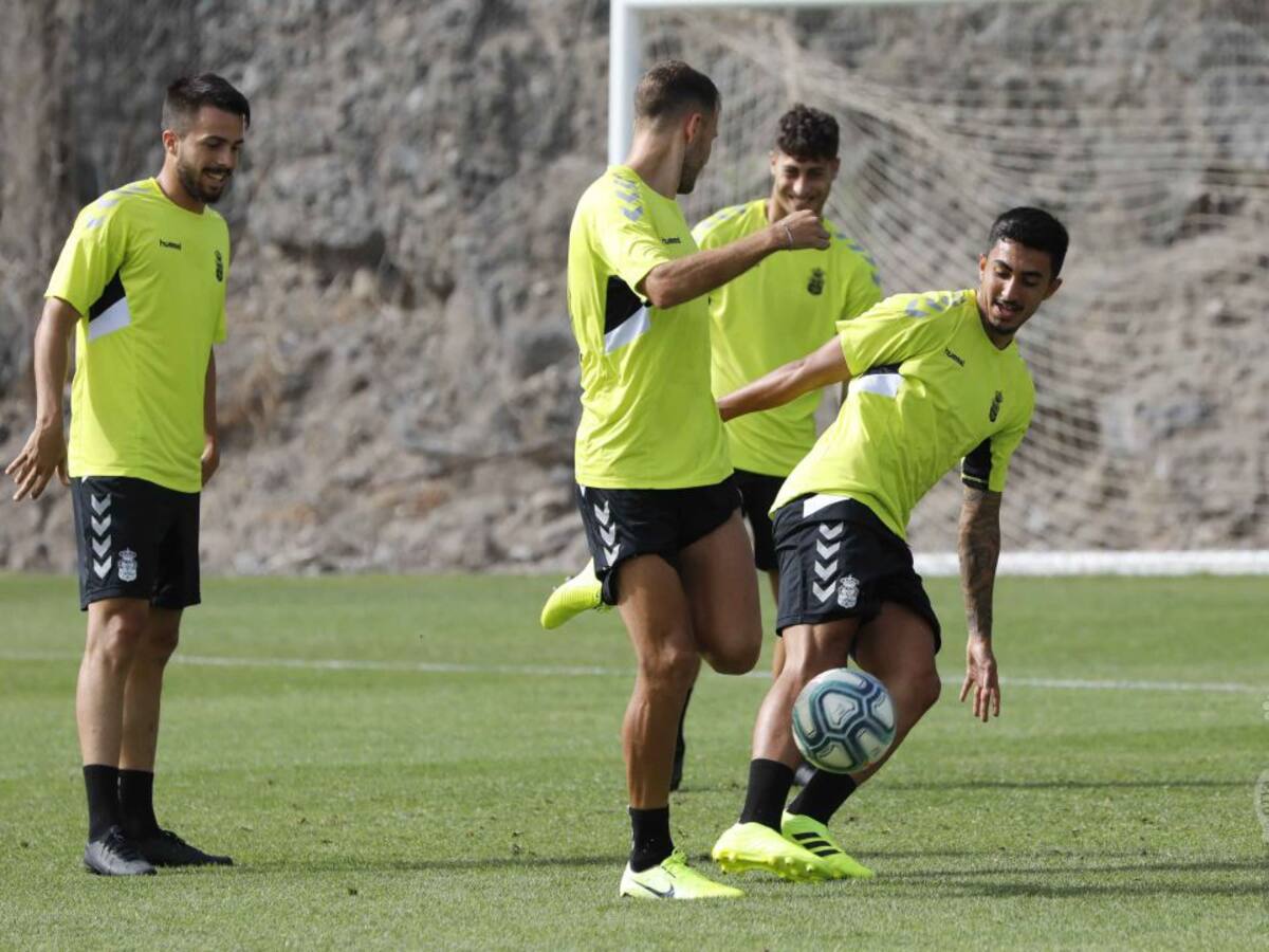 La UD Las Palmas no encuentra la fórmula para ganar