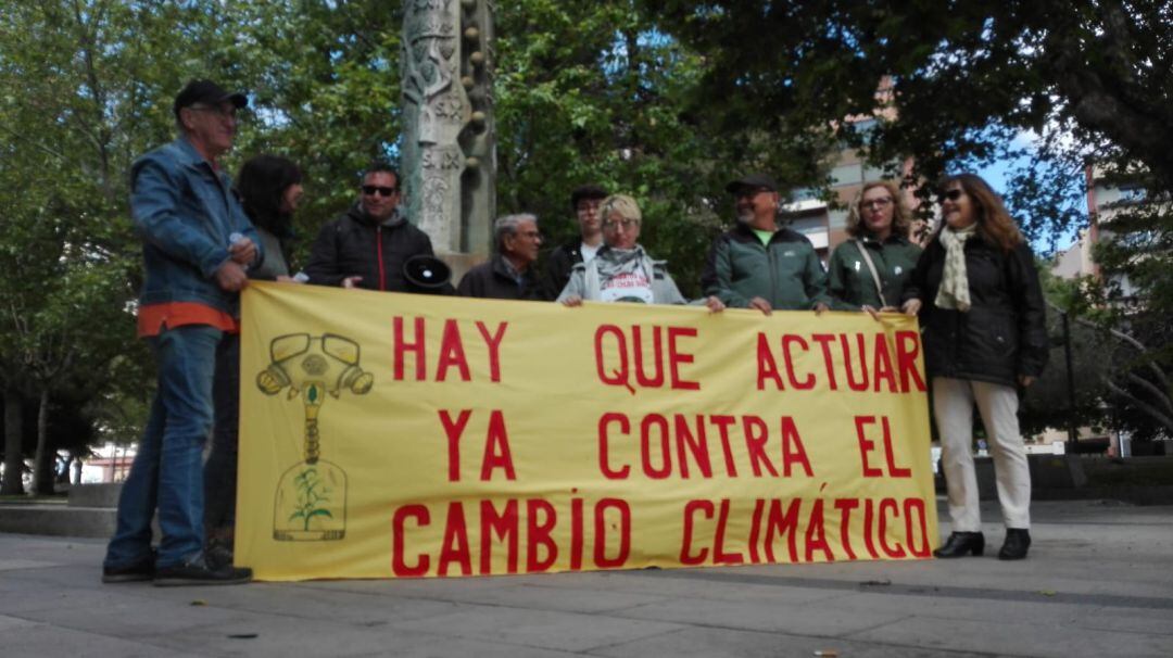 Protesta contra el cambio climático en la Plaza de la Marina