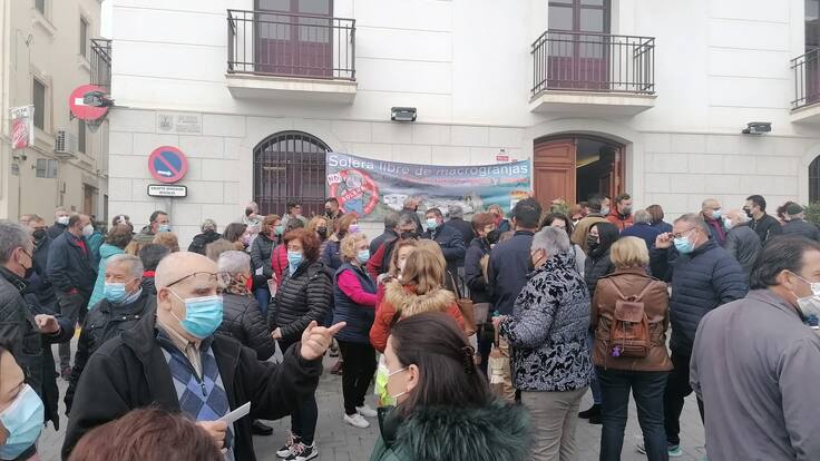Macrogranjas, “Ni en Solera, ni en Sierra Mágina”, objetivo de la Plataforma Ciudadana creada en la pedanía de Huelma