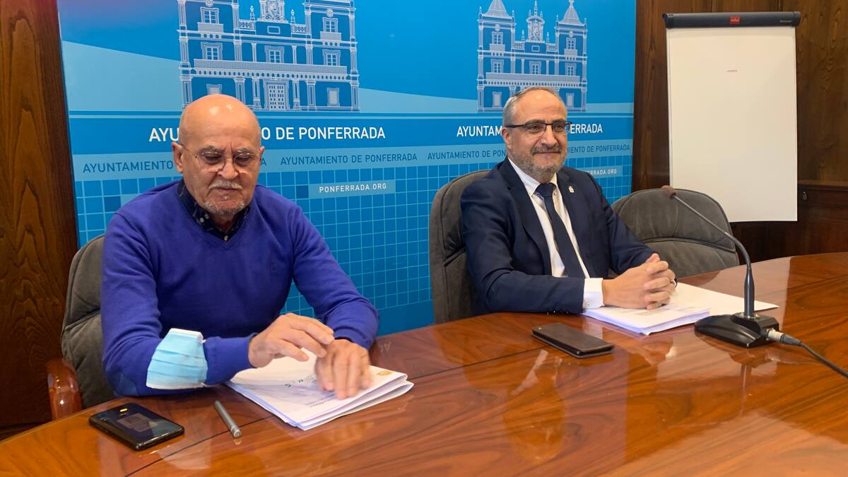 FCC "garantiza" más operarios y mejoras en un contrato puente que ahorrará a Ponferrada 340.000 euros al año y en el que pagará los incumplimientos