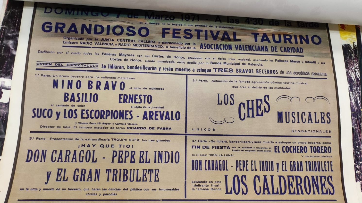 Cartel del festival taurino en el que participó Nino Bravo entre otros, toreando un becerro