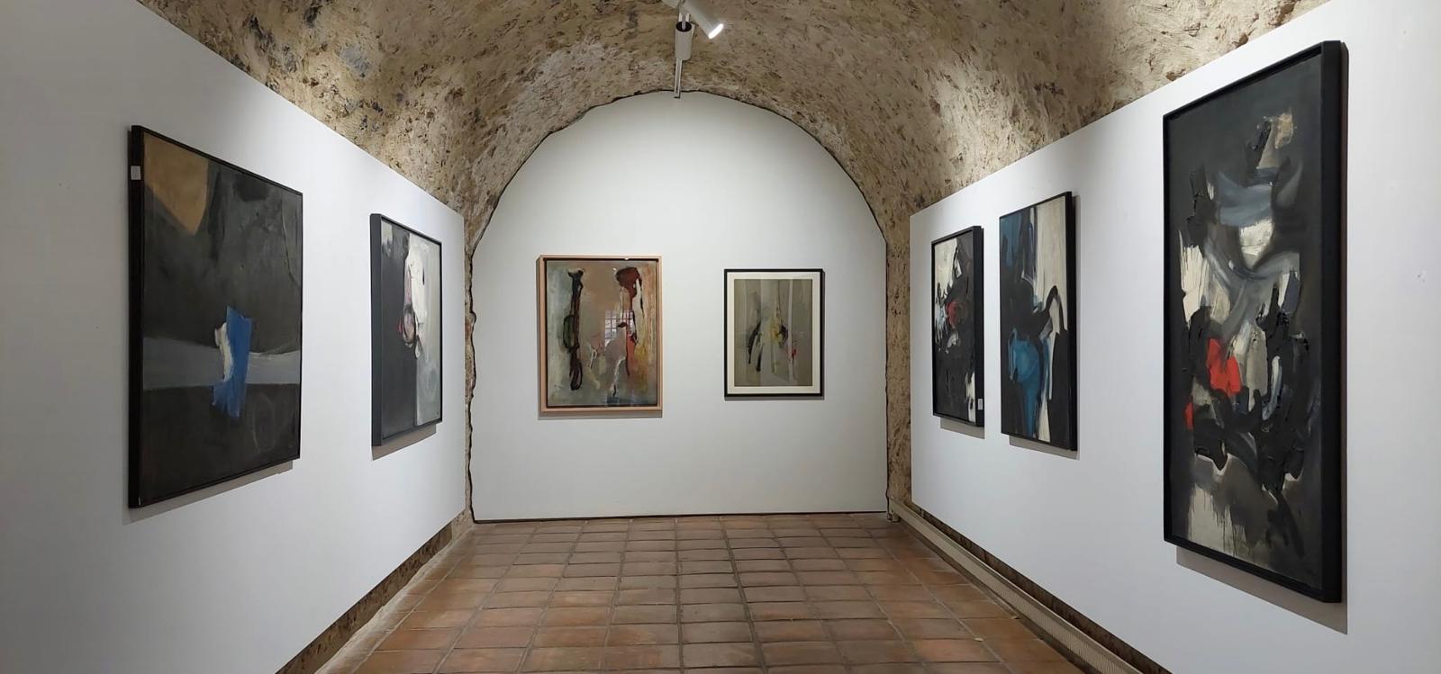 Sala de la Fundación Antonio Pérez donde se puede ver la exposición de Salvador Victoria.