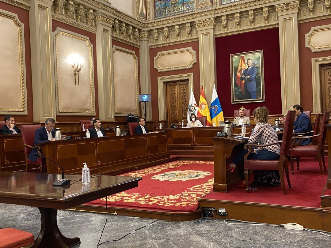 Sesión de Control en el Ayuntamiento de Santa Cruz de Tenerife.