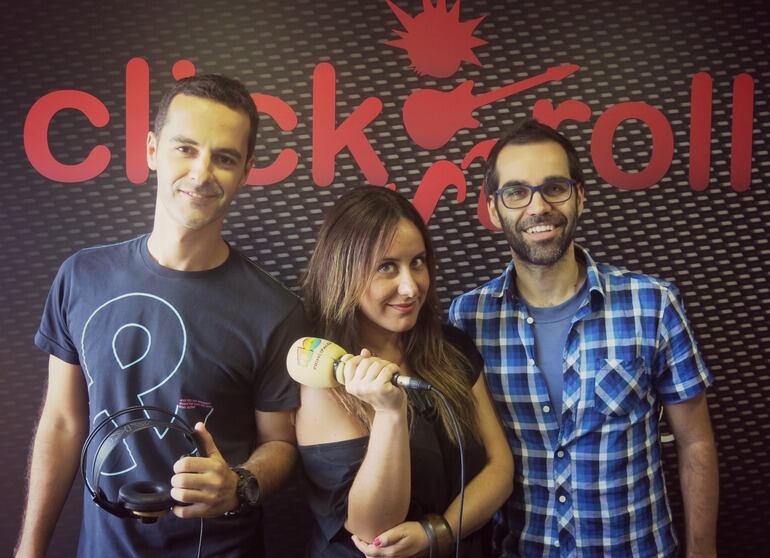 La directora de 'Click and Roll', MJ Castañeda, con los productores, Antonio Cárdenes (i) y Miguel Ángel Rodríguez.