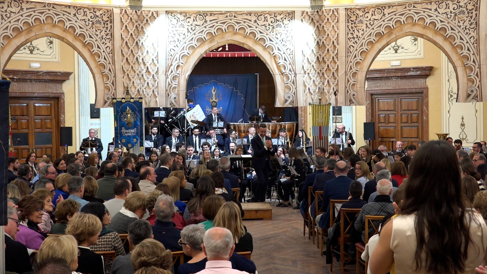 Un momento del concierto celebrado el pasado sábado en el Salón Rotonda del Círculo Industrial a cargo del Cercle Musical Primitiva de Albaida y organizado por la Filà Abencerrajes y su capitanía.