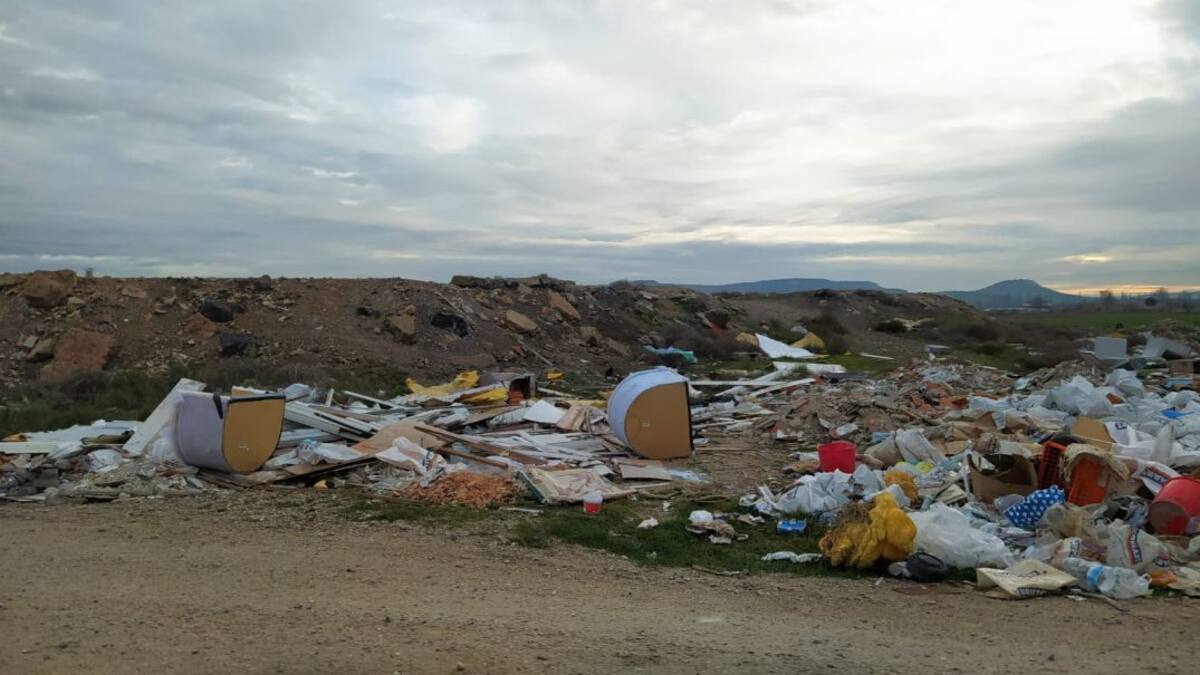 La limpieza de grandes escombreras comenzará en octubre