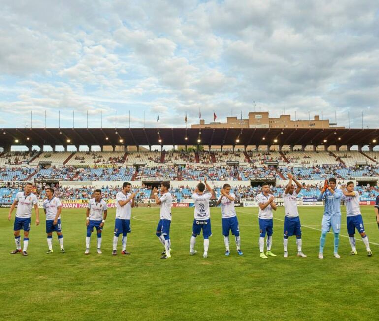 La plantilla del Real Zaragoza en el último amistoso de pretemporada en La Romareda