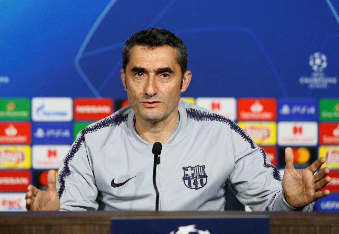 Ernesto Valverde durante la rueda de prensa de este lunes