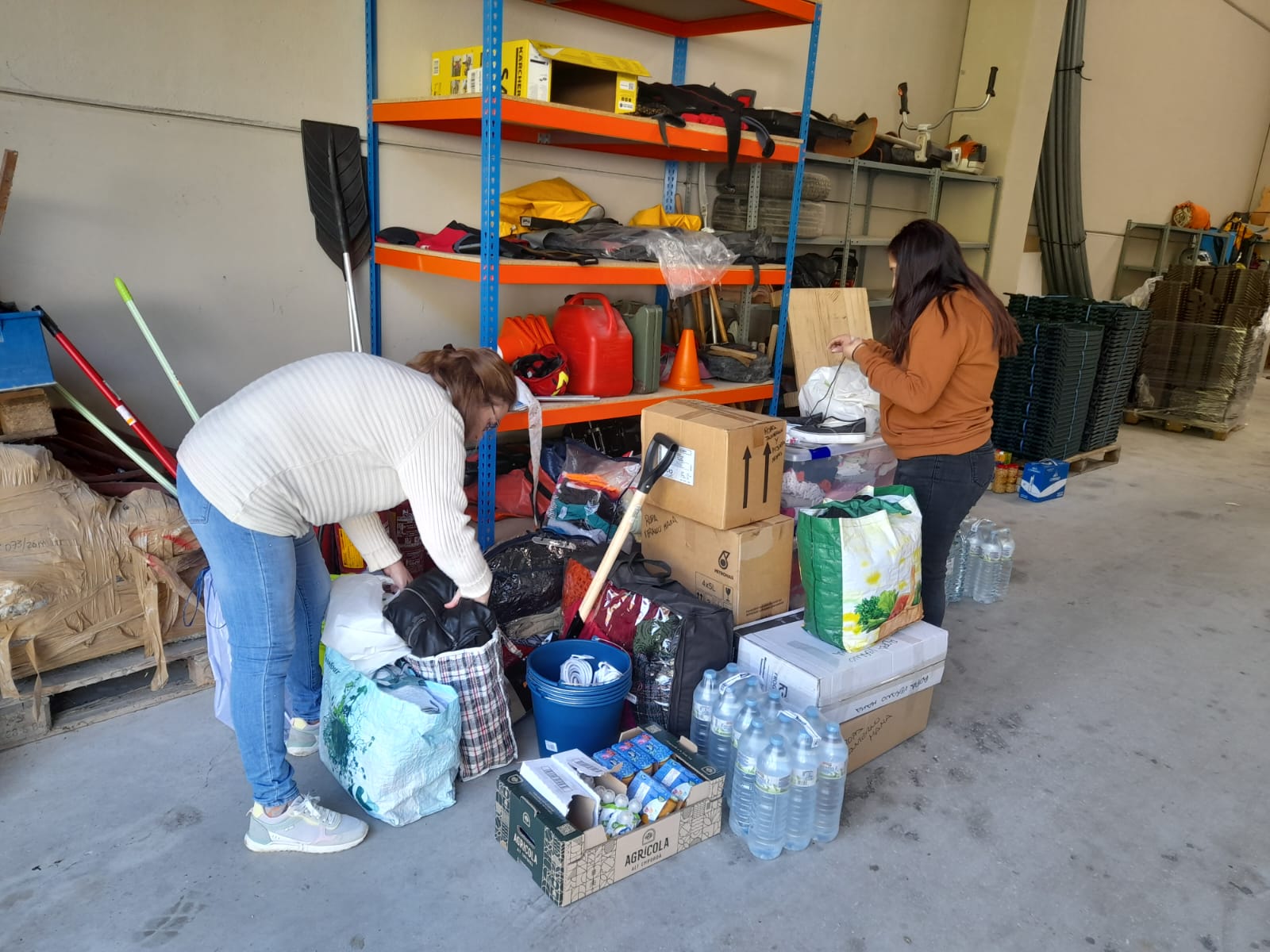 Recogida solidaria de PC Sobrarbe en Boltaña