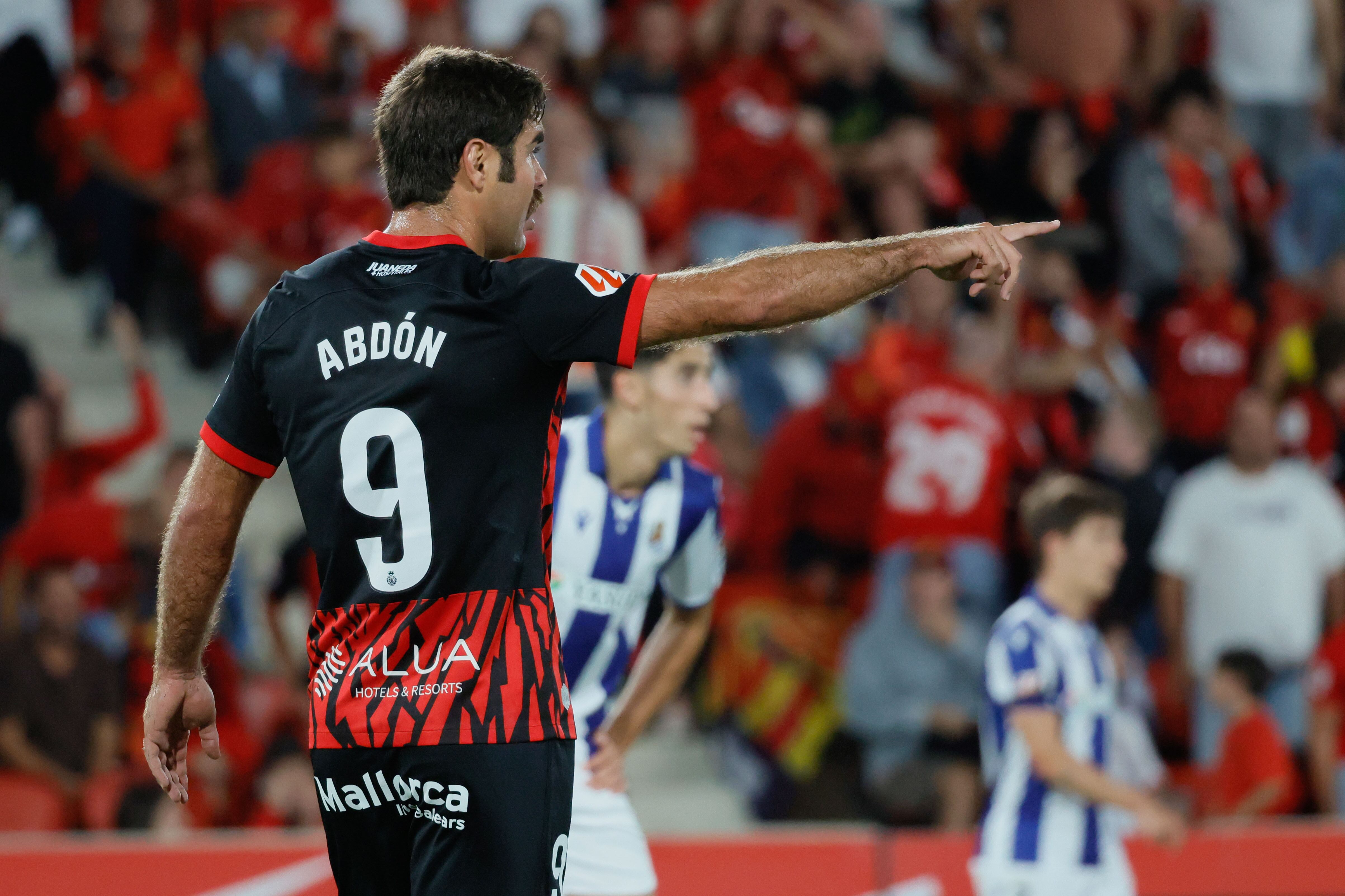 PALMA, 17/09/2024.- El delantero Mallorca Abdón Prats durante el partido de la jornada 7 de LaLiga EA Sports entre el RCD Mallorca y la Real Sociedad, este martes en el Estadi Mallorca Son Moix en Palma.- EFE/CATI CLADERA
