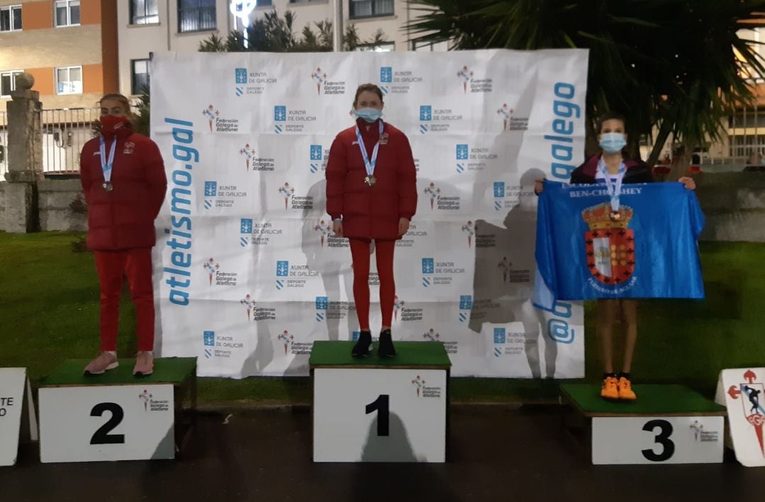 Excelente participación das atletas da Escola Atlética de Pereiro de Aguiar, Lara López Sánchez e Naroa Pereira Tesouro, no Campionato Galego Sub 10, Sub 12 e Sub 14 de Medio Fondo e Fondo en Pontevedra